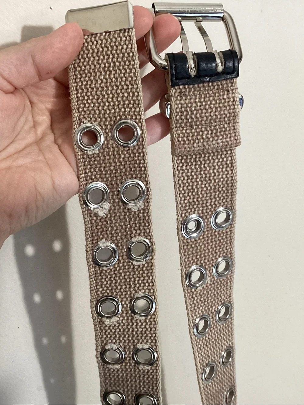 Vintage Y2K Khaki Canvas Grommet Belt 39”